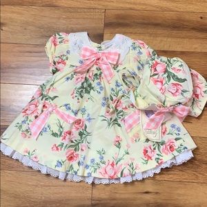 🆕Rare editions brand vintage spring dress&bonnet